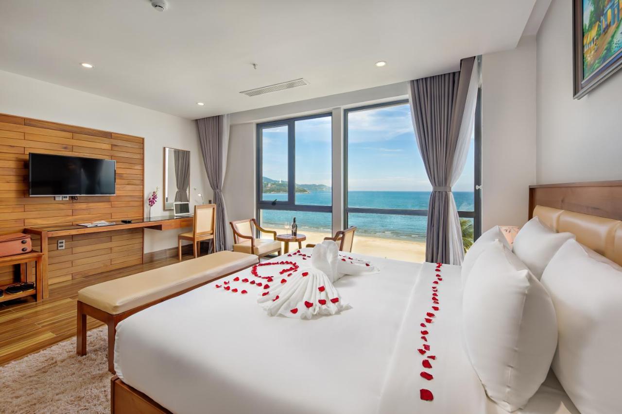 Alisia Beach Hotel Đà Nẵng Exterior foto