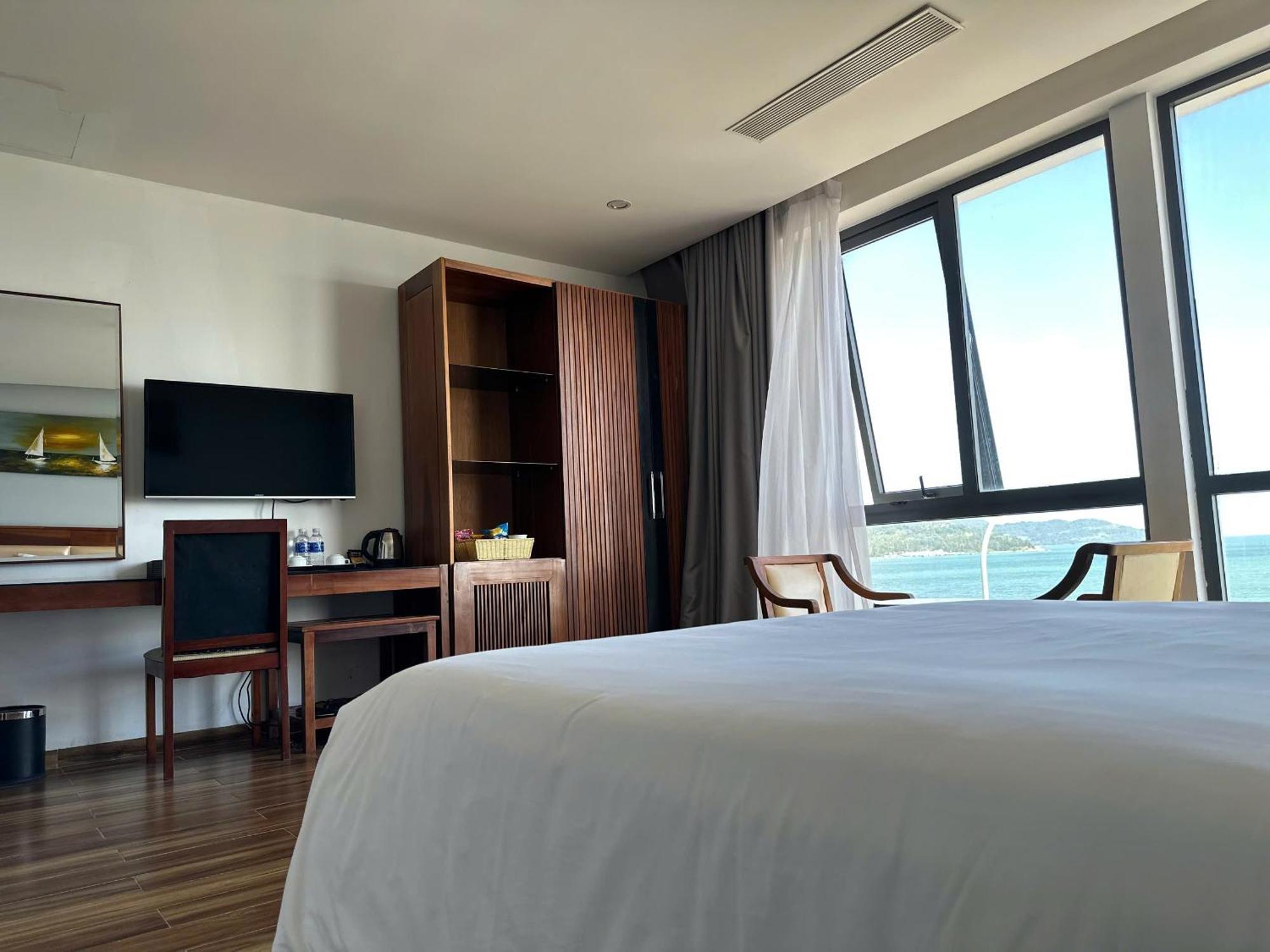 Alisia Beach Hotel Đà Nẵng Exterior foto