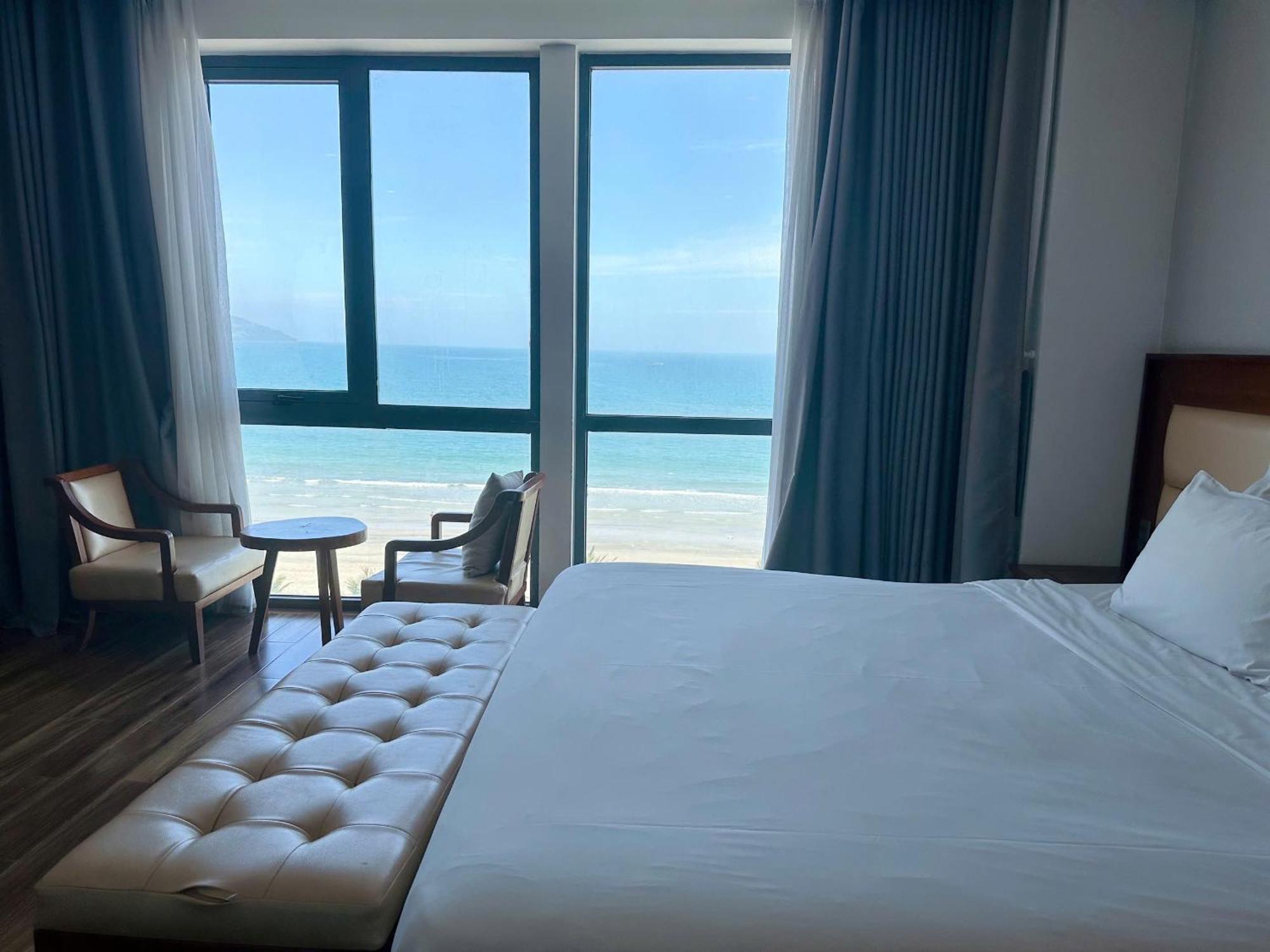 Alisia Beach Hotel Đà Nẵng Exterior foto