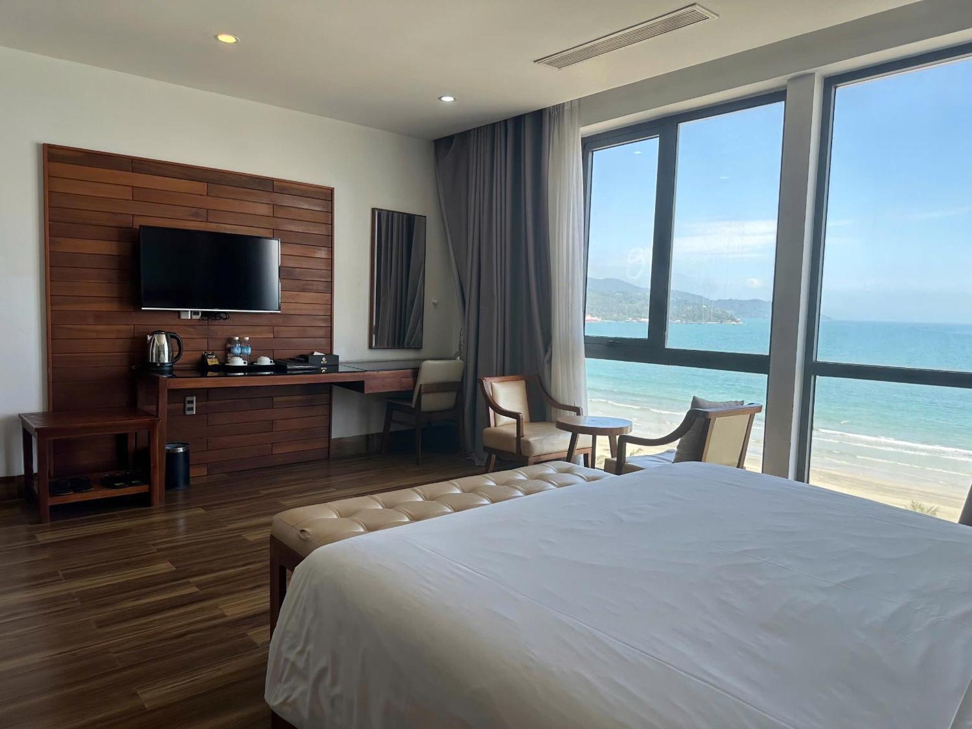 Alisia Beach Hotel Đà Nẵng Exterior foto
